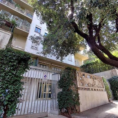 Aventino Contemporary Apartment Рим Екстер'єр фото