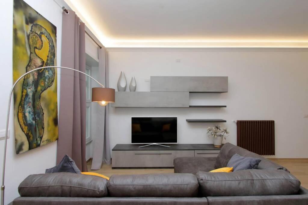 Aventino Contemporary Apartment Рим Екстер'єр фото