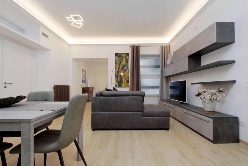 Aventino Contemporary Apartment Рим Екстер'єр фото