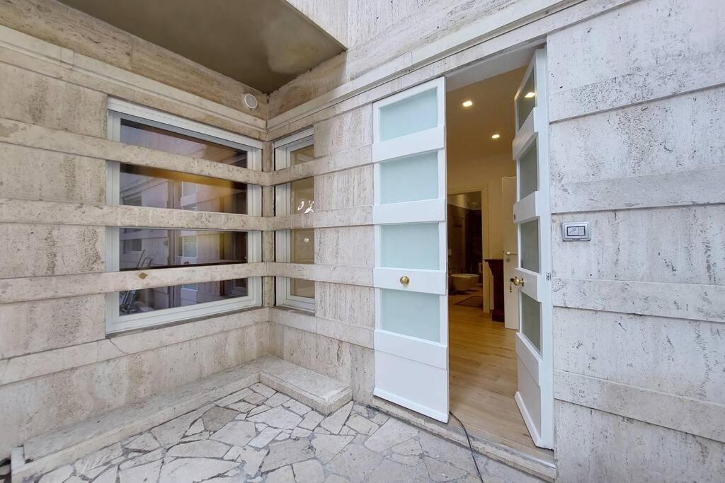 Aventino Contemporary Apartment Рим Екстер'єр фото