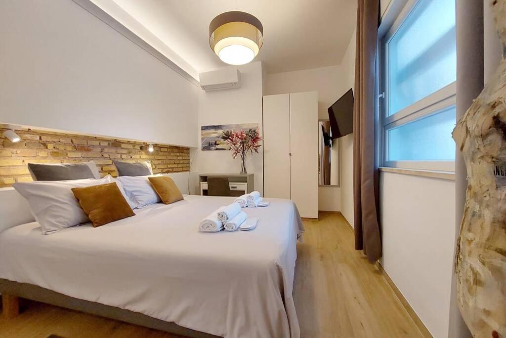 Aventino Contemporary Apartment Рим Екстер'єр фото